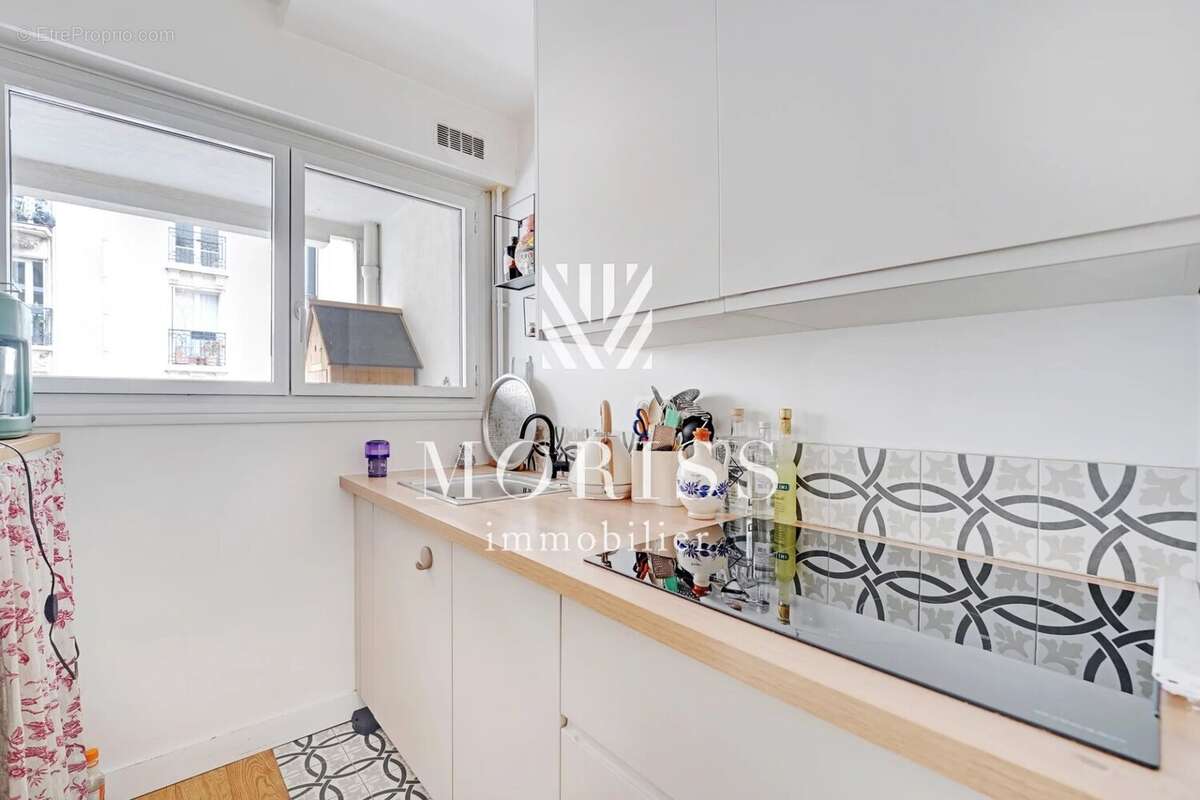 Appartement à PARIS-18E