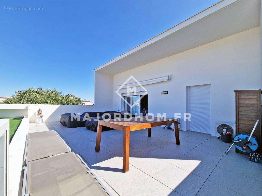 Appartement à MARSEILLE-9E