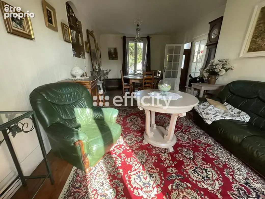 Maison 184 m² à Saint-Pierre-Les-Nemours  - photo 4
