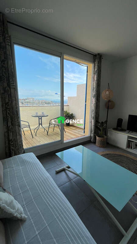 Appartement à SAUSSET-LES-PINS