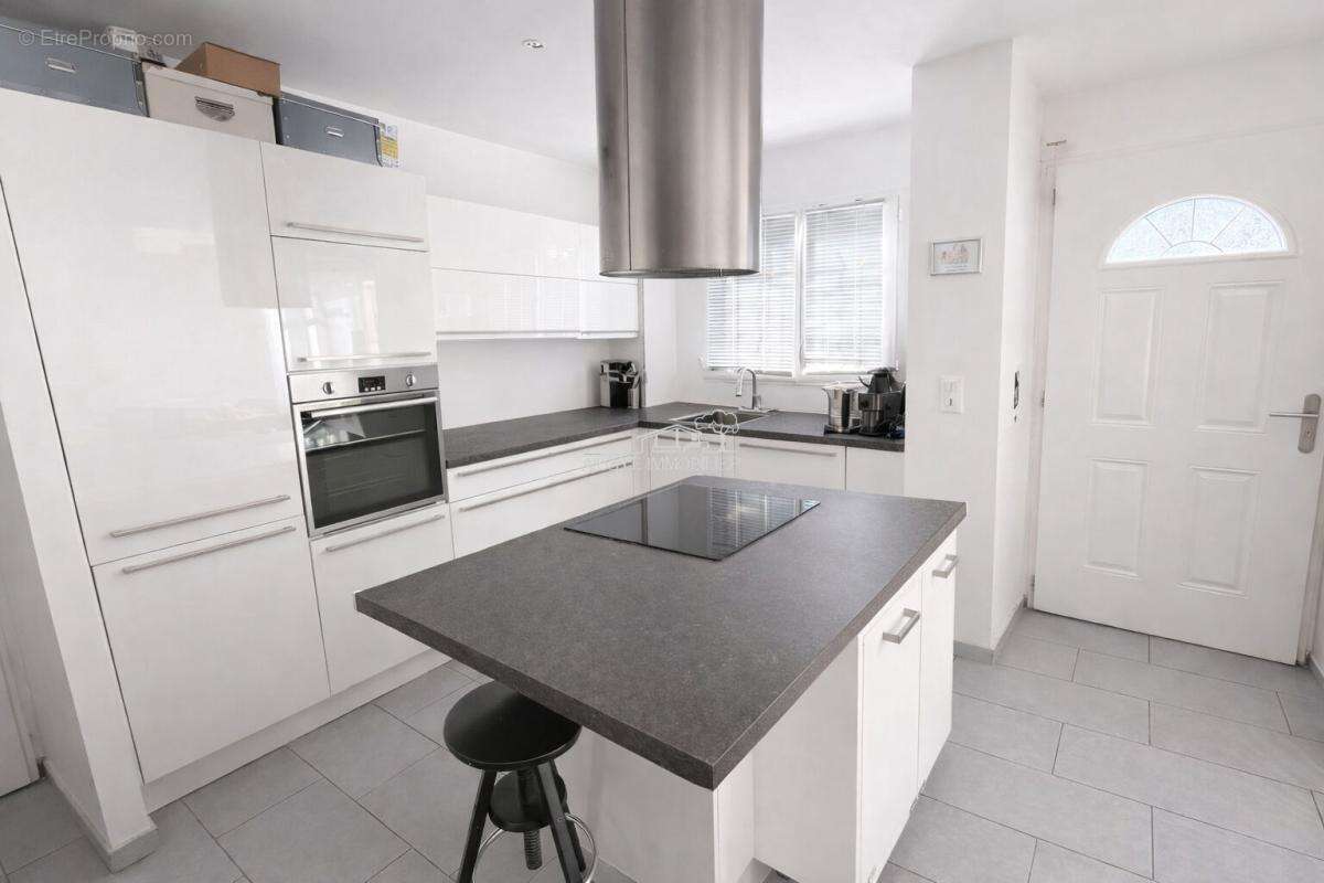 Maison à LES PENNES-MIRABEAU