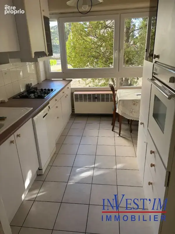 Appartement Oullins Pierre Benite 4 pièce(s) 84 m2 - photo 3