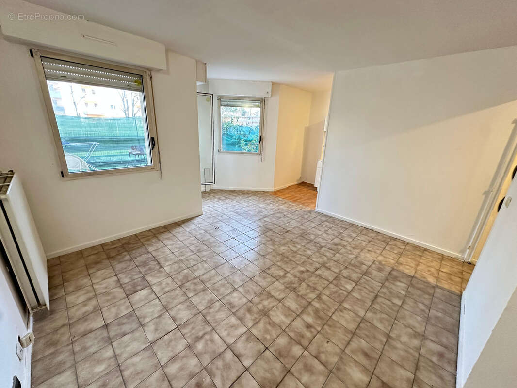 Appartement à RIS-ORANGIS