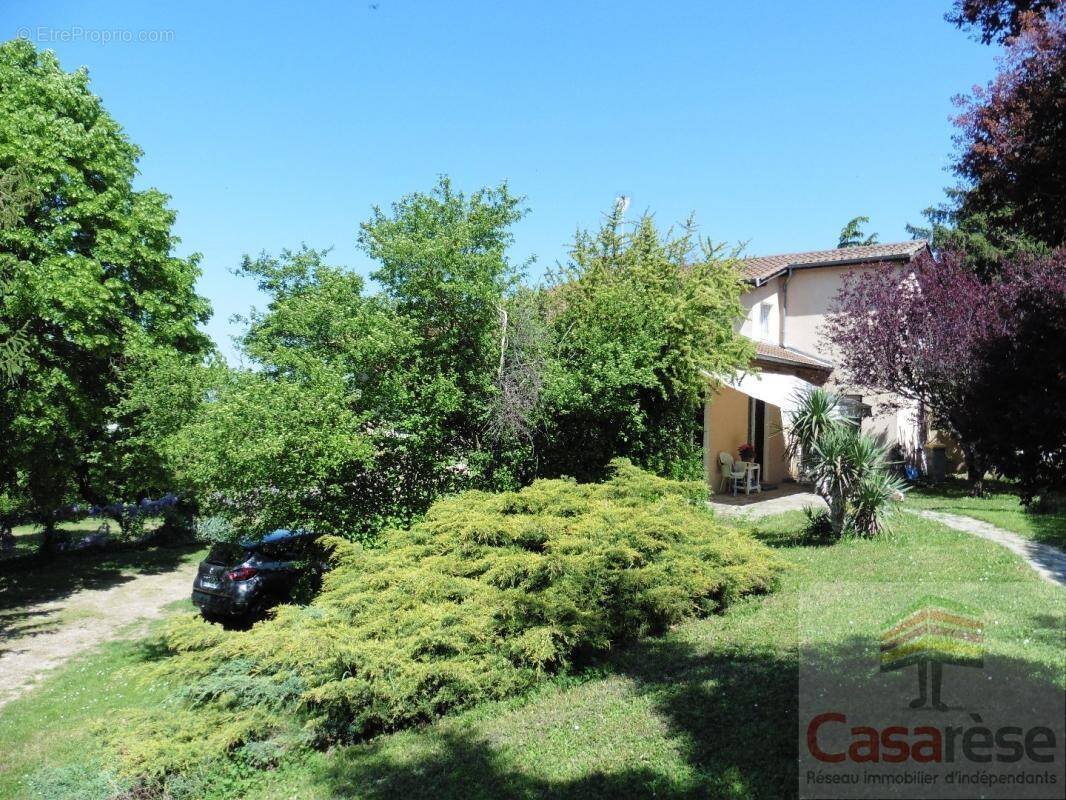 Maison à COMMUNAY