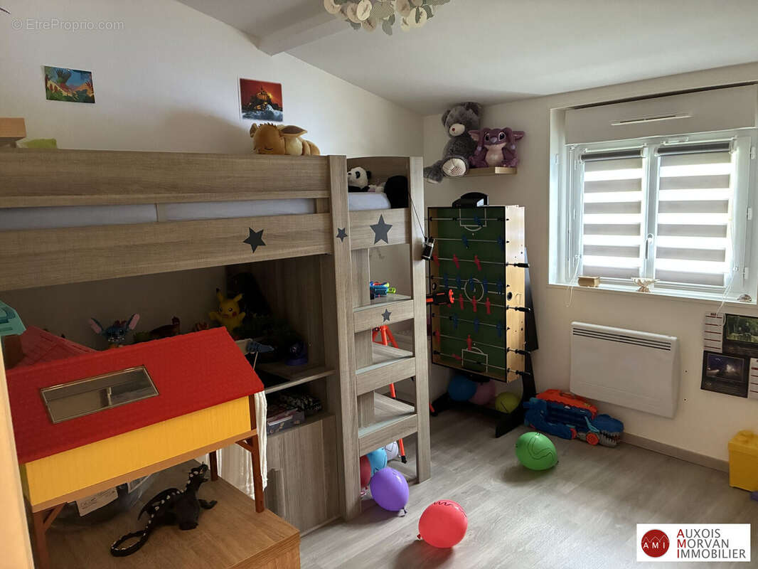 Maison à PRECY-SOUS-THIL