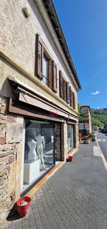 Maison à SAINT-SERNIN-SUR-RANCE
