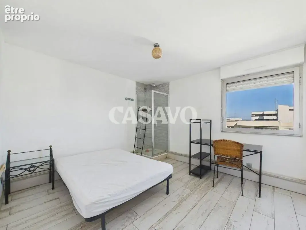 Vente Appartement 5 pièces de 97m² - 69100 Villeurbanne - photo 14