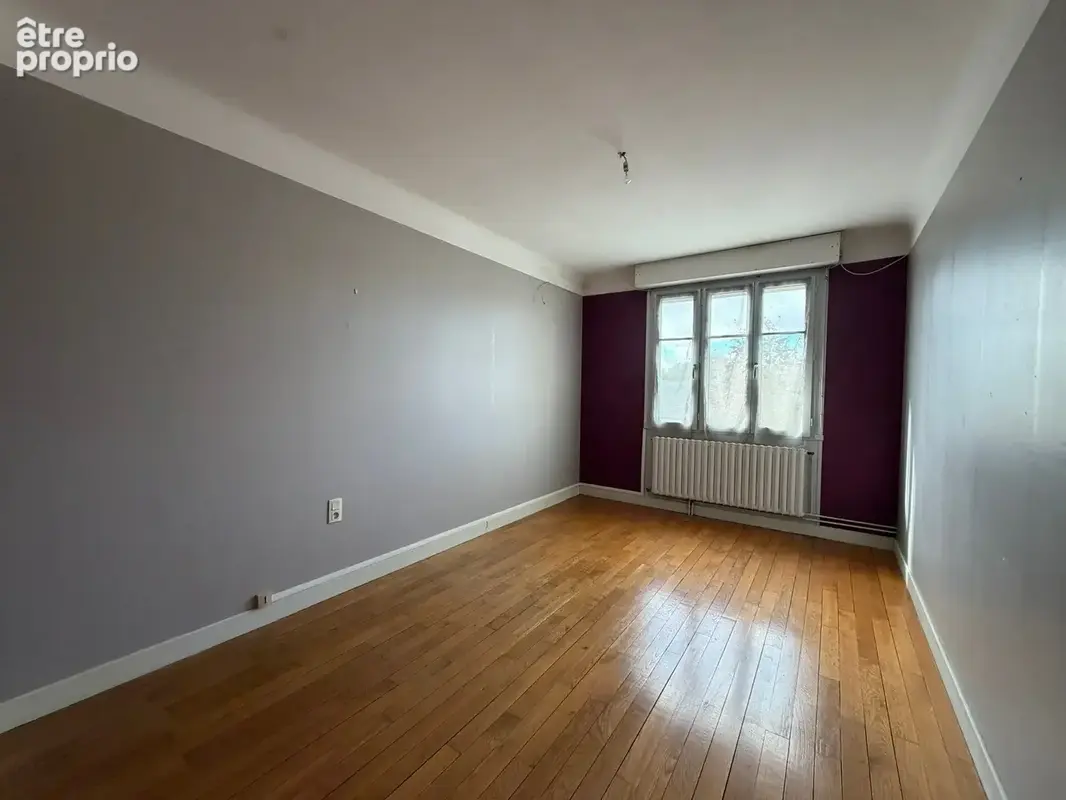 Maison 4 pièces 110 m² à vendre à Issoudun (36100) - photo 6