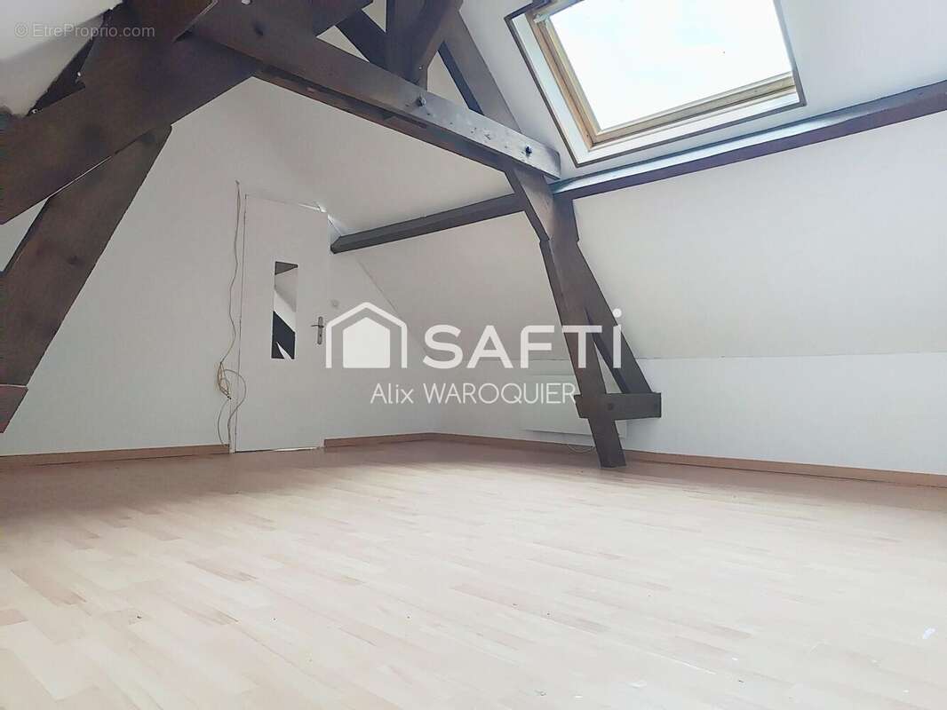 Maison 78 m² à Havrincourt  - photo 9