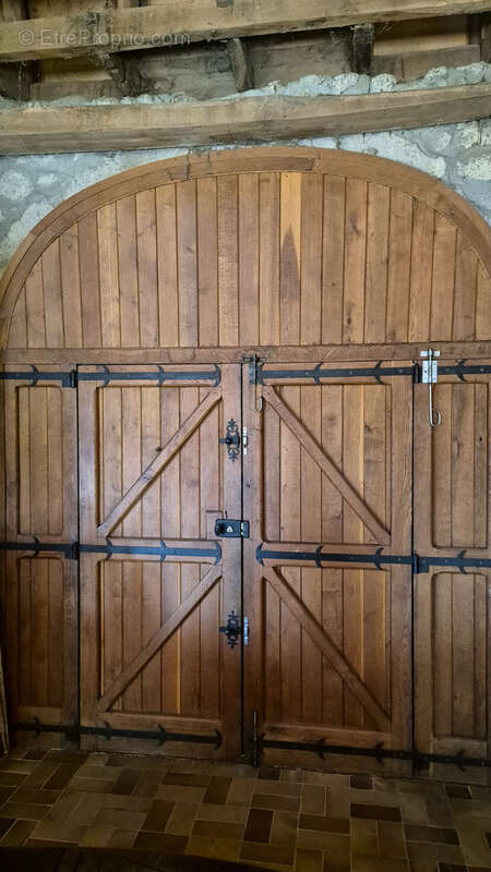 Maison à SAINT-CERNIN