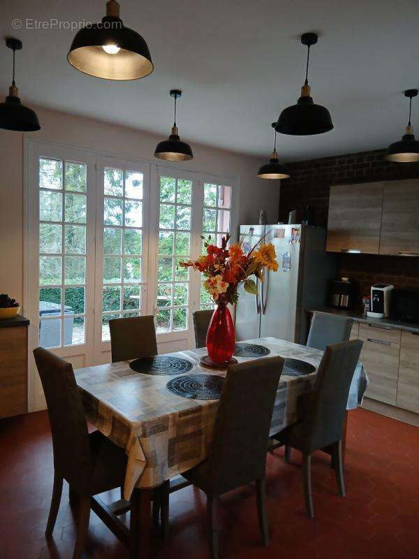 Maison à COURCELLES-LES-GISORS