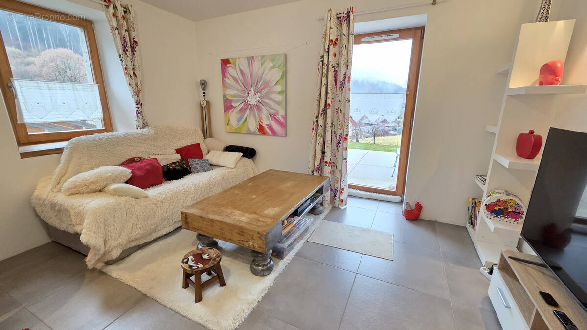 Appartement à MARNAZ