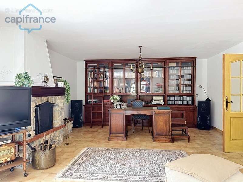 À vendre à 10 min d'Anduze: Maison avec Gîte et Piscine - Idéale pour Investissement ou Accueil Familial ! - photo 10
