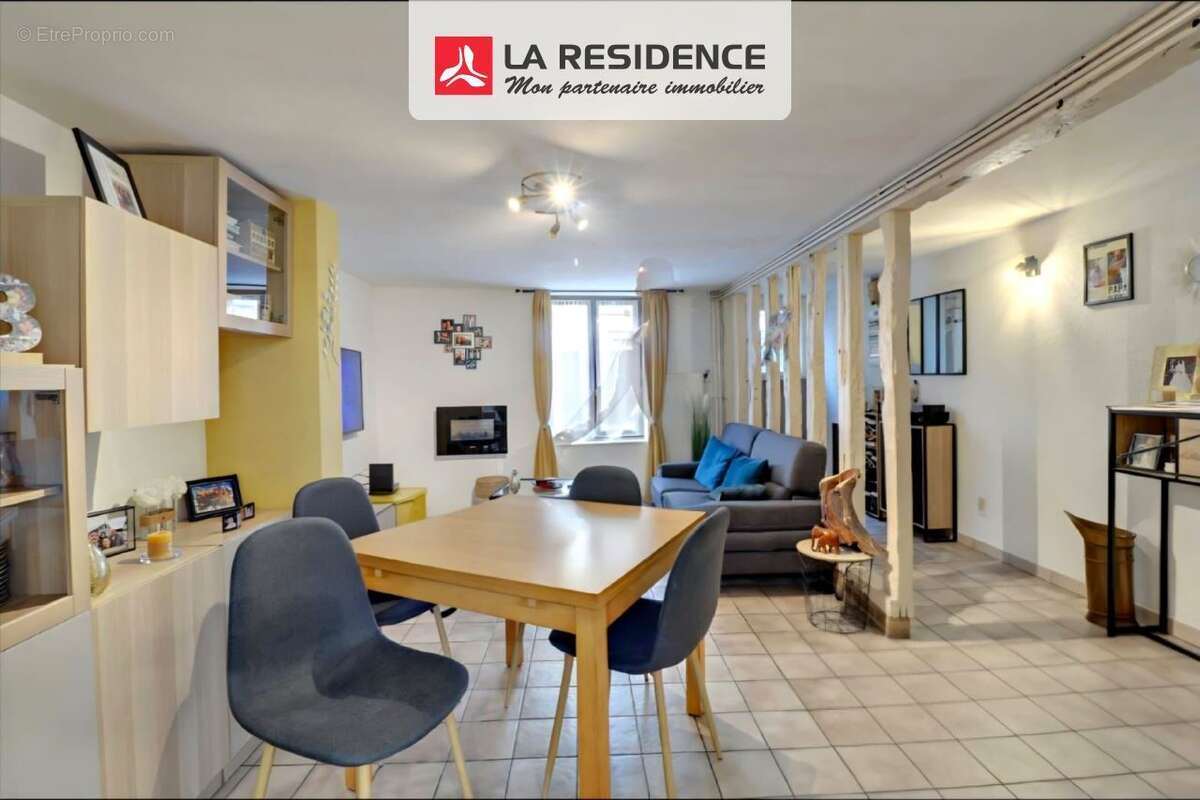 Maison à EZY-SUR-EURE