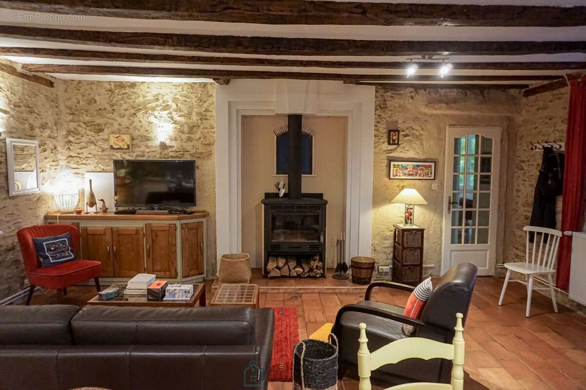 Maison à SAINT-JORY-DE-CHALAIS