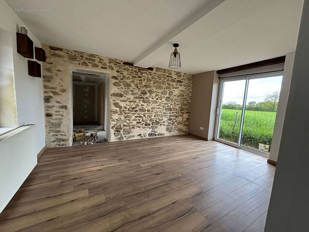 Maison à LE LION-D'ANGERS