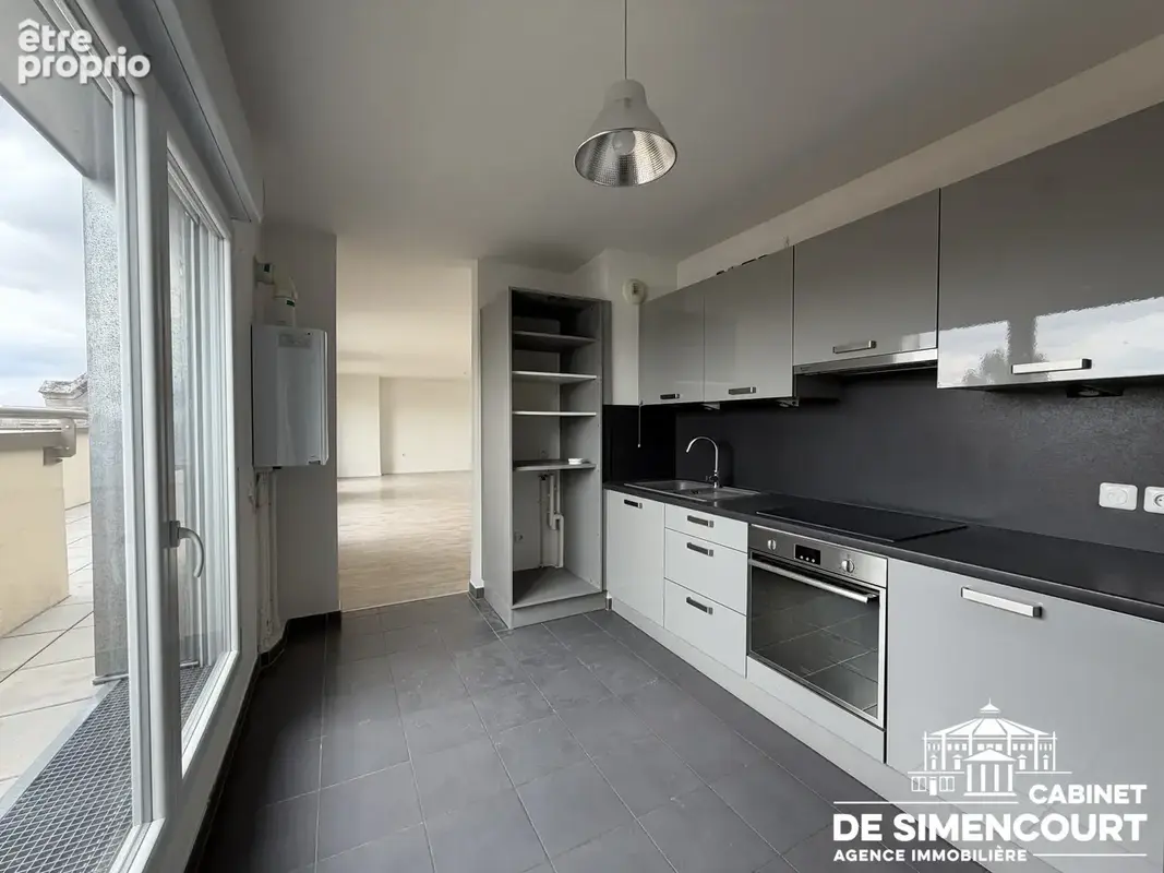 HENRIVILLE   T5 avec terrasse et parkings - photo 2