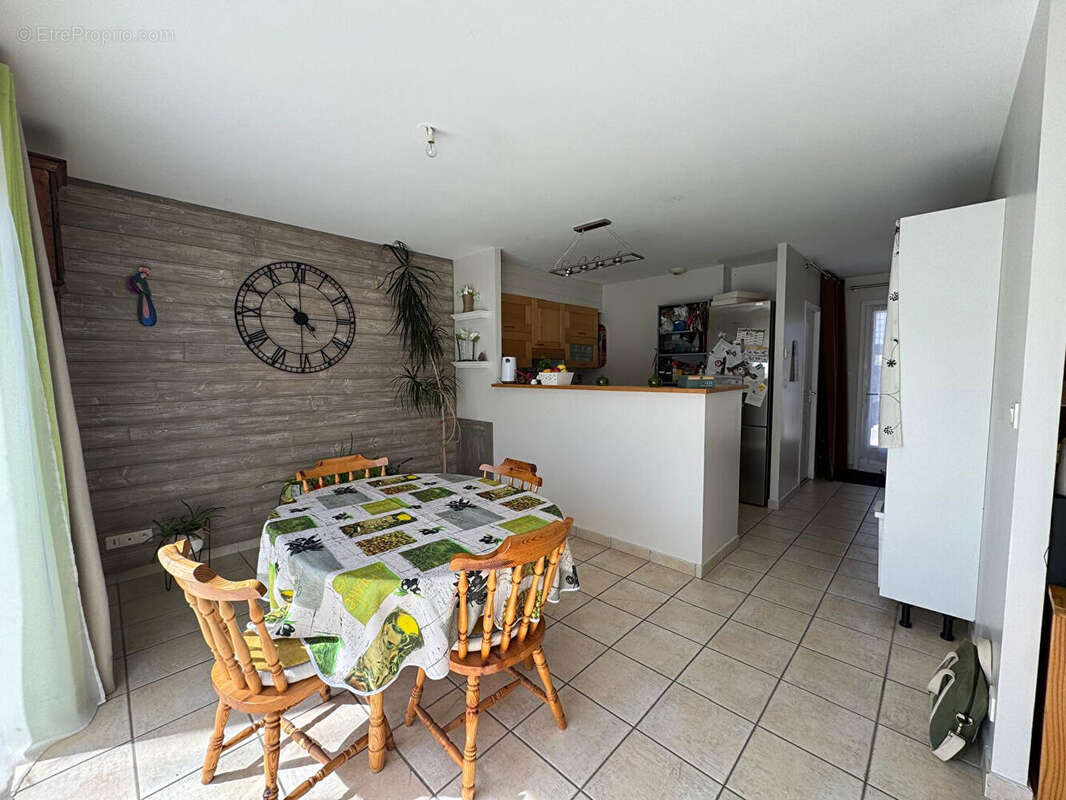 Maison recente - benac - 4 chambres - photo 4