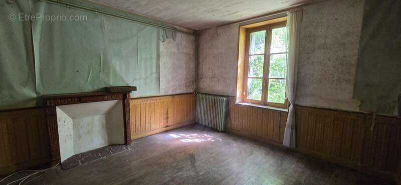 Maison à BENEVENT-L'ABBAYE