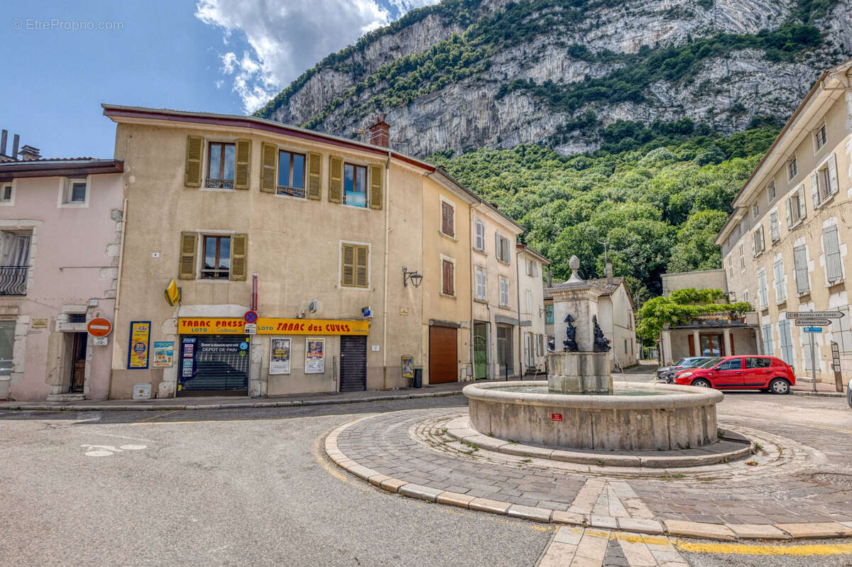 Appartement à SASSENAGE