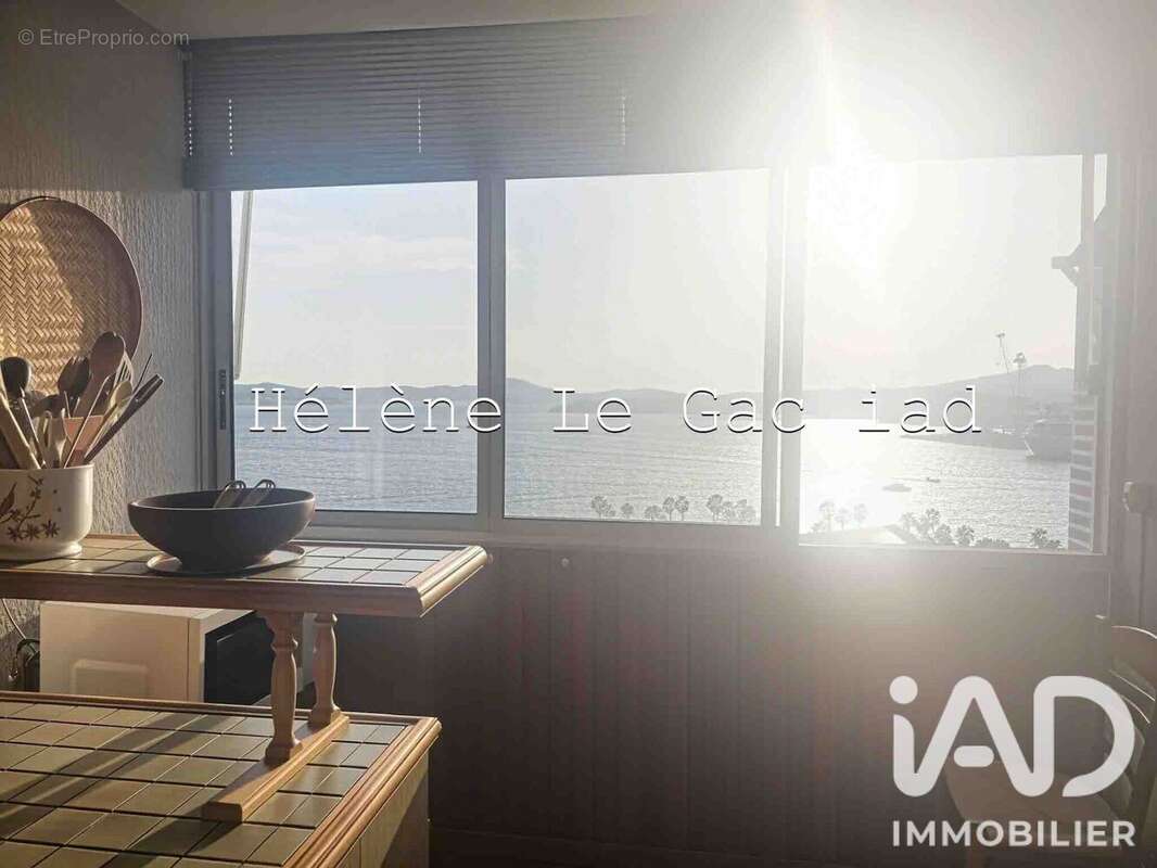 Appartement 98 m² à Toulon  - photo 4