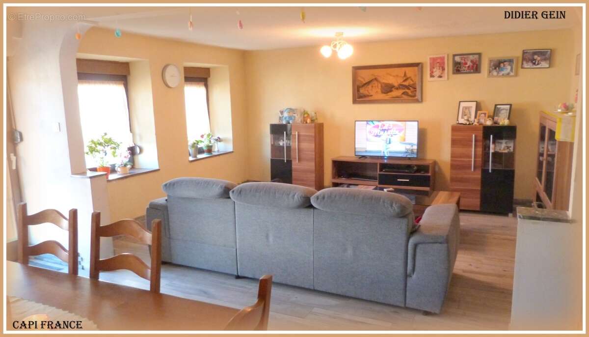 Maison à vendre 6 pièces SCHMITTVILLER (57) - photo 10