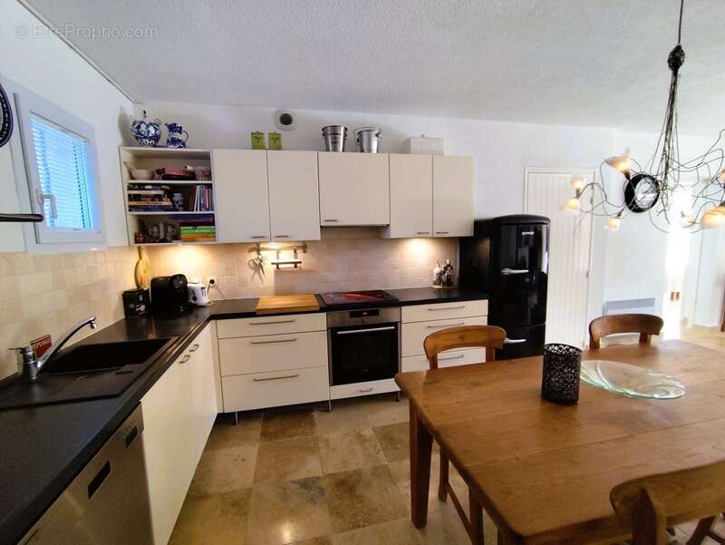 Maison à NANS-LES-PINS