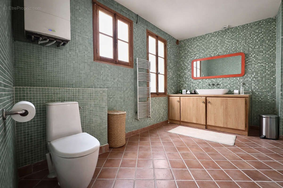 Appartement à PARIS-2E