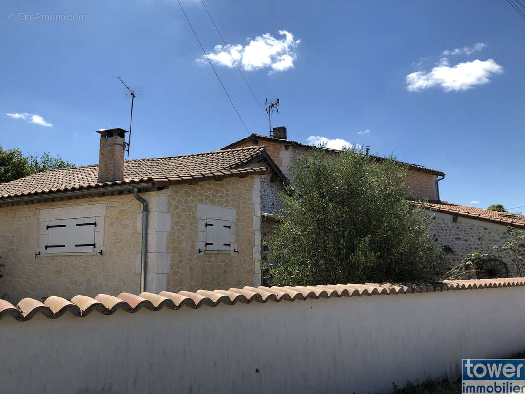 Maison à ALLOUE