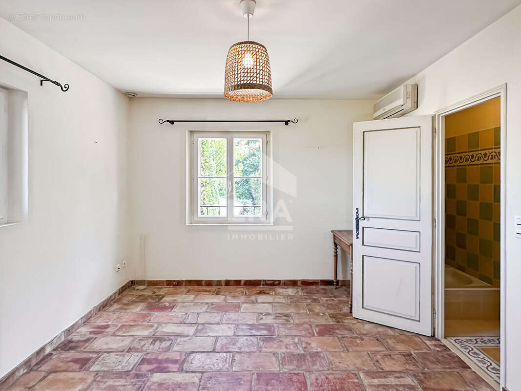 Maison à MAUSSANE-LES-ALPILLES