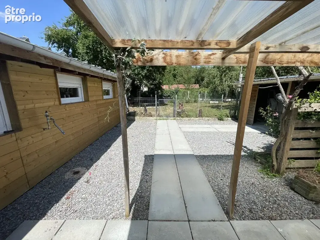 Maison de campagne de plain-pied avec terrain constructible de 2 000 m² - photo 6