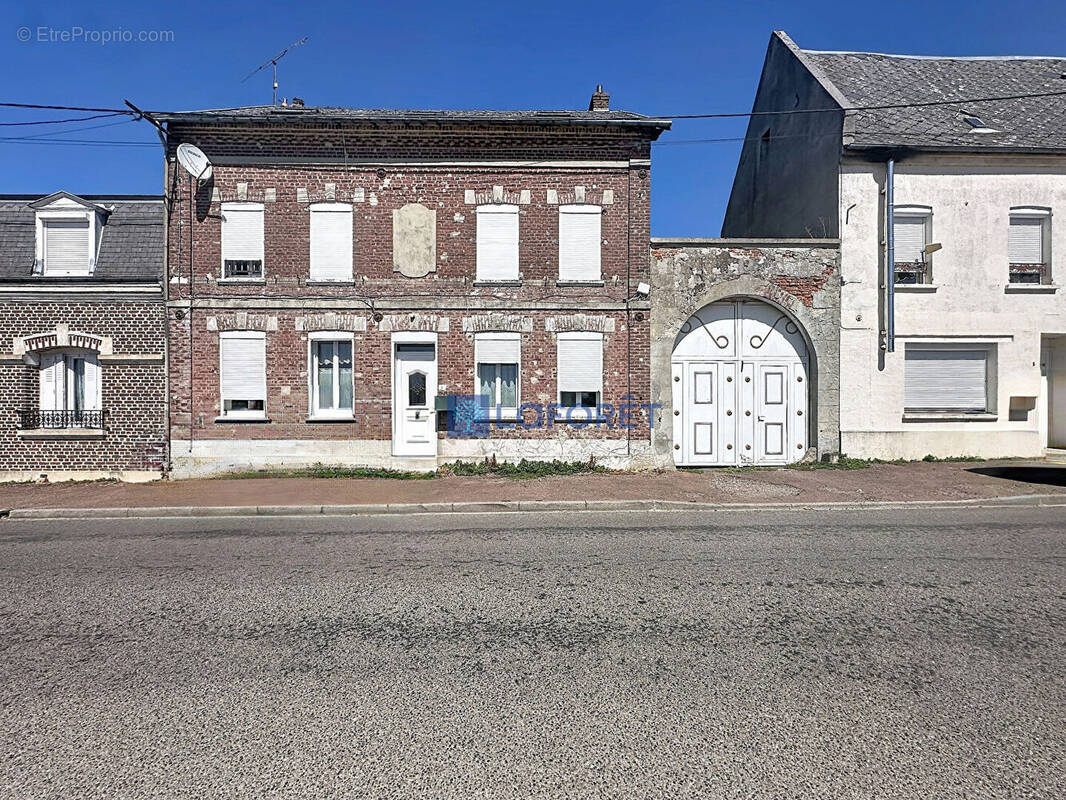 Maison à CHAUNY