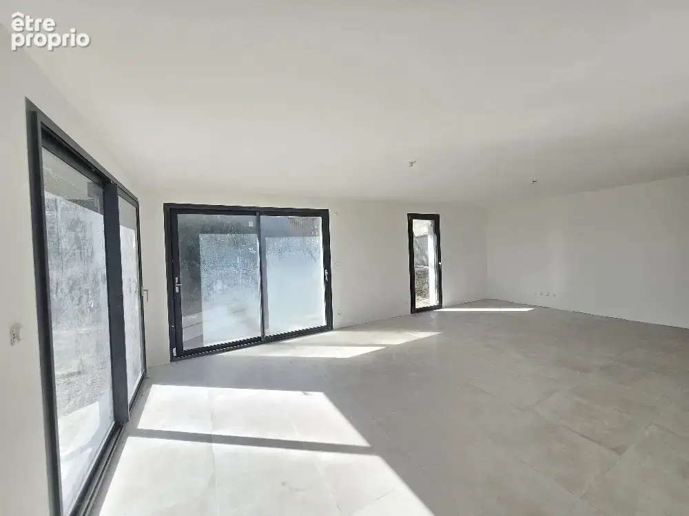 Villa année 2025 de 110 m2 hab. sur terrain clos de 310 m2 sur le hauteur de GIVORS (rue de bel air) - photo 6