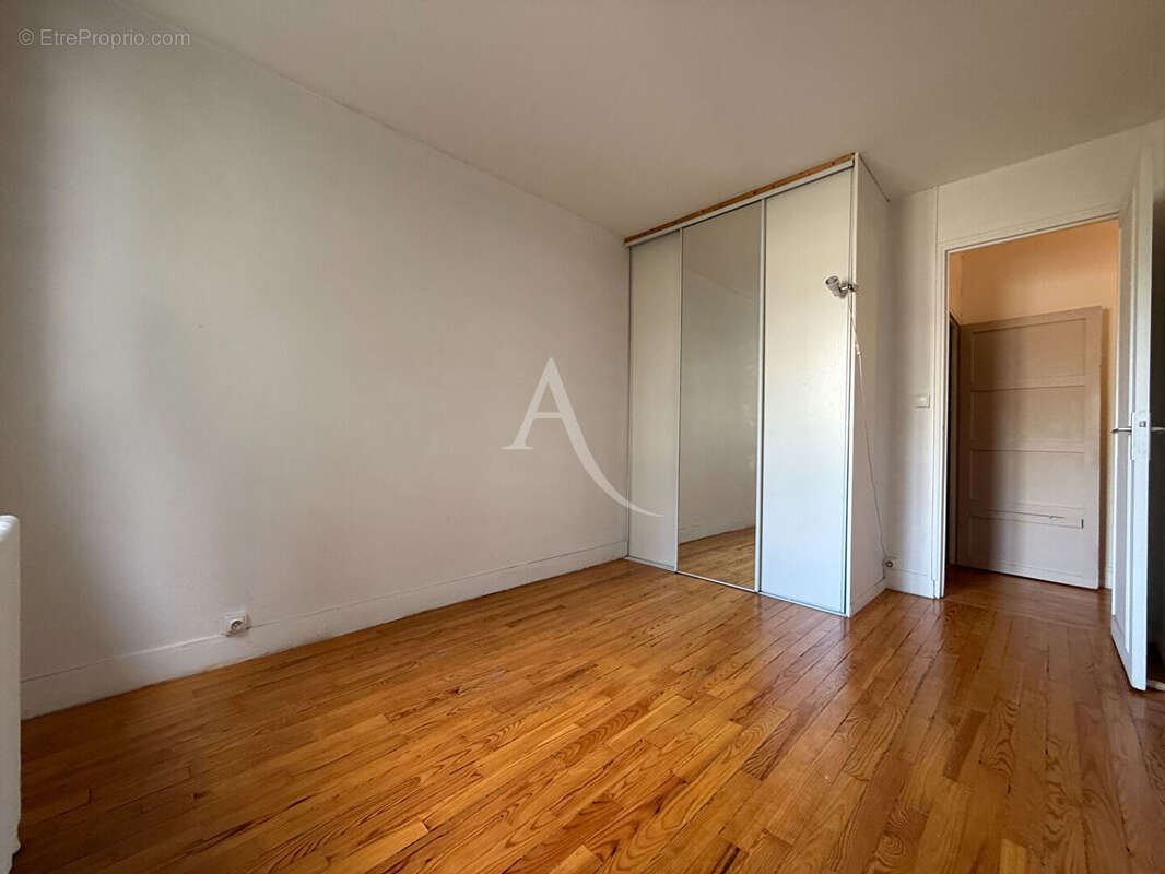 Appartement Colombes 2 pièce(s) 52.42 m2 - photo 8
