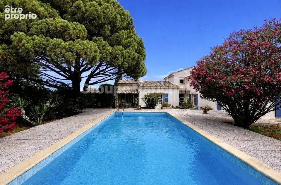 Villa au coeur de la Provence Gardoise à Saint Paulet de Caisson 180m² - photo 2