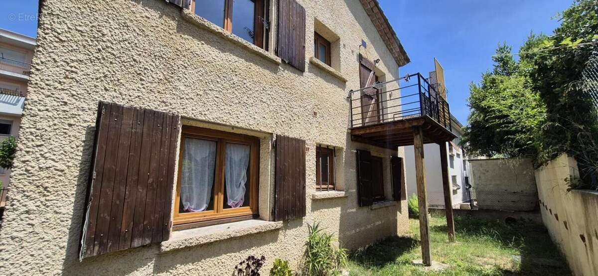Maison Paulhan 5 pièce(s) 110 m2 - photo 10