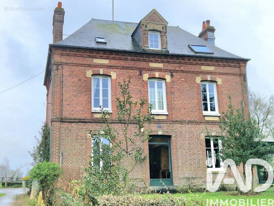 Photo 1 - Maison à FORGES-LES-EAUX