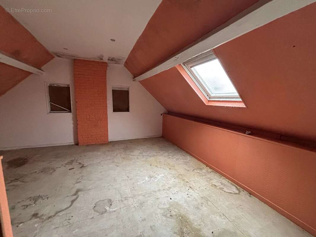 Maison à BEAUVOIS-EN-CAMBRESIS