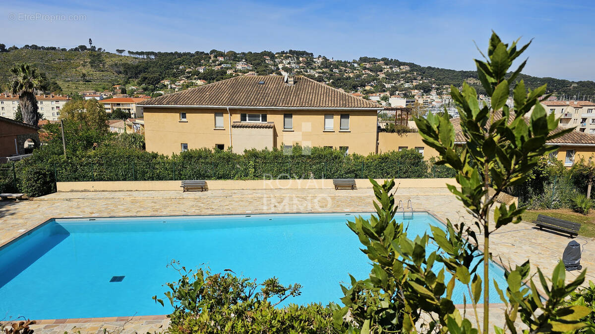 Appartement à SAINT-MANDRIER-SUR-MER
