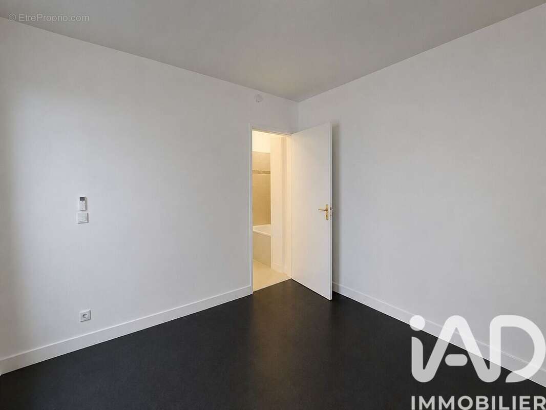 Photo 5 - Appartement à LA COURNEUVE