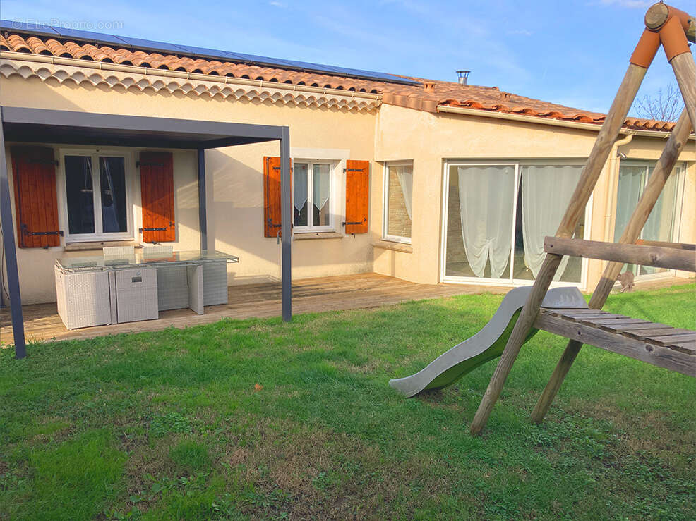 Maison à LA BEGUDE-DE-MAZENC