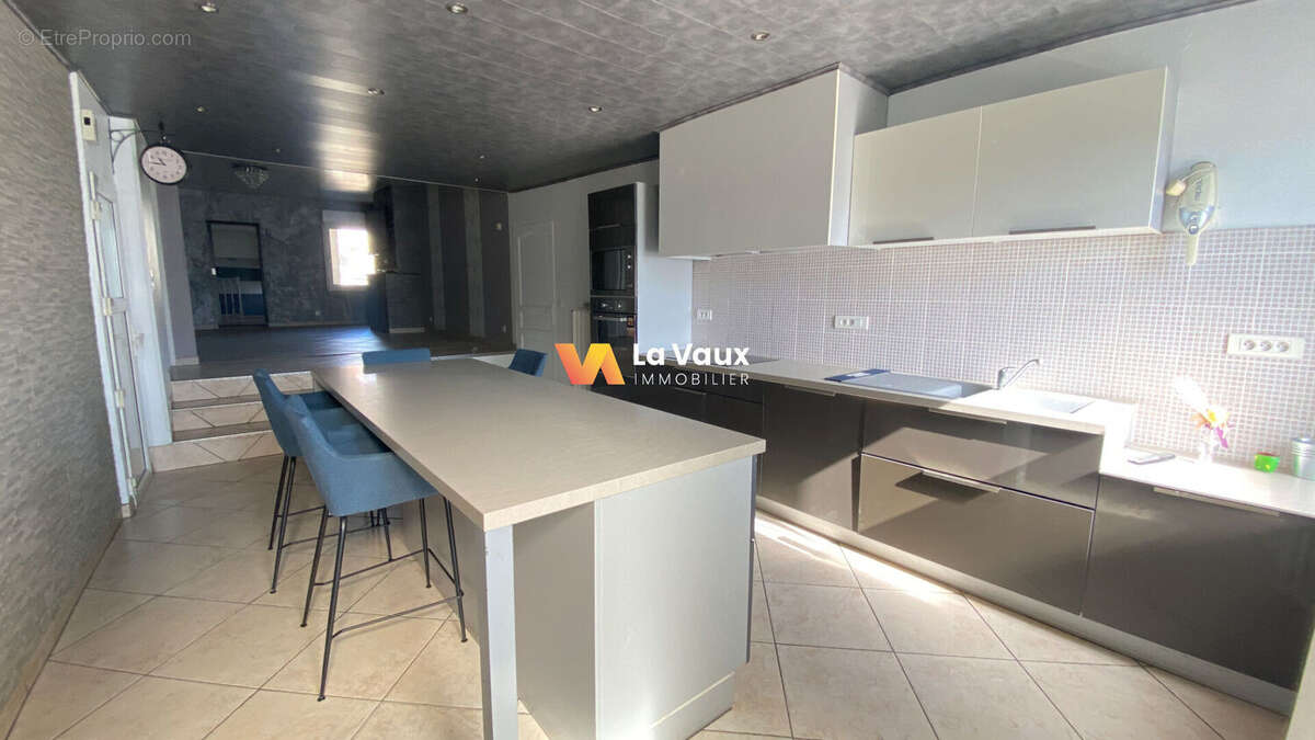 Maison à BOUXIERES-AUX-DAMES