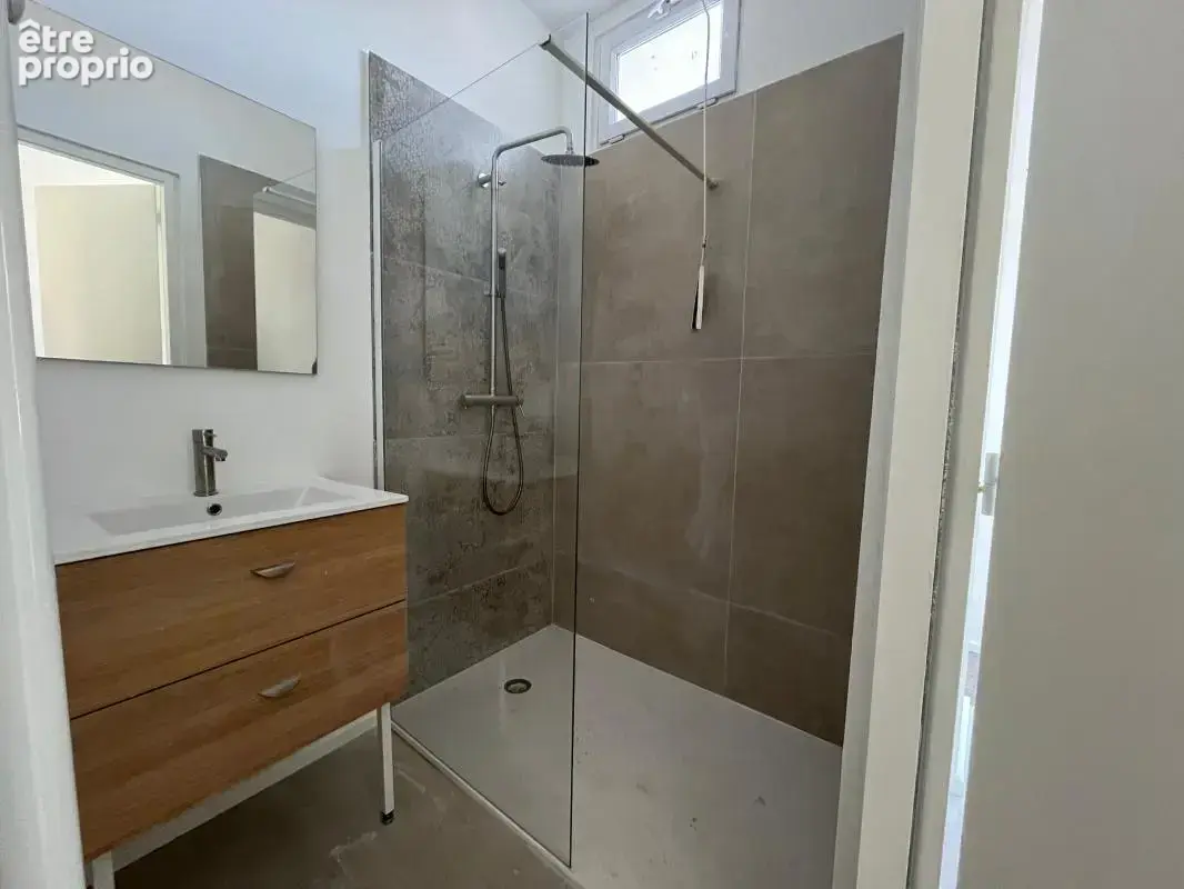 EXCLUSIVITE! Duplex à vendre la Garde avec ses deux places de parking en frais de notaire réduit! - photo 7
