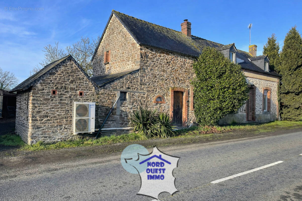 Maison à MAYENNE