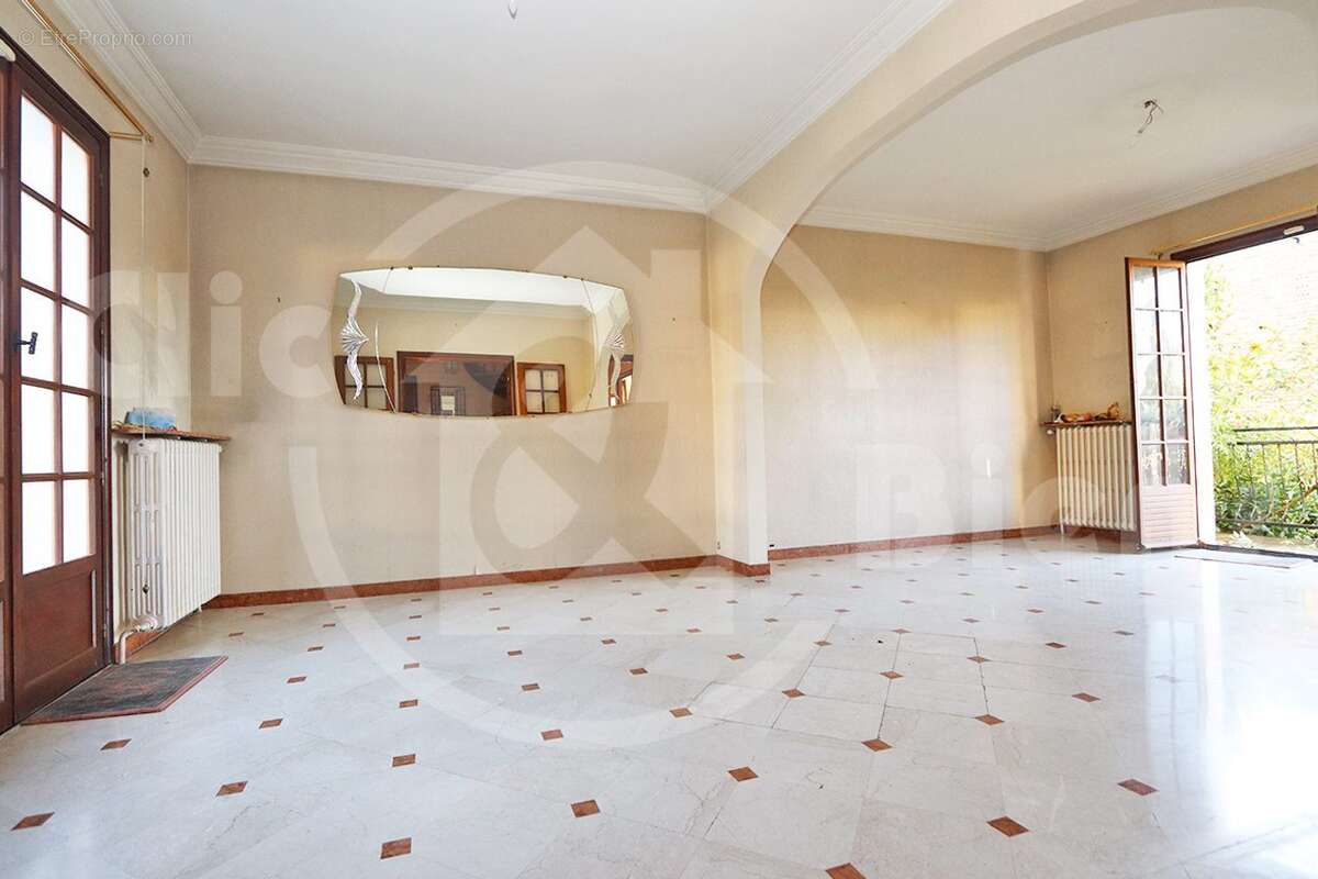 Maison à VELIZY-VILLACOUBLAY