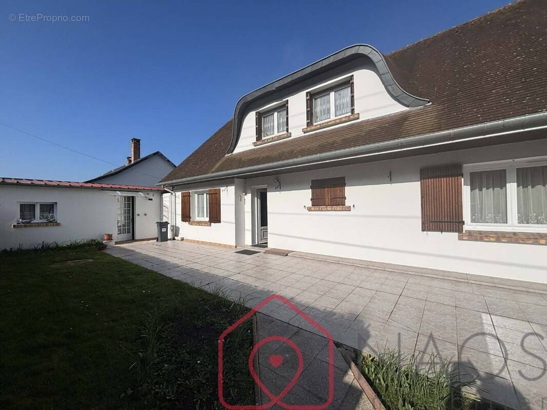 Maison à EU