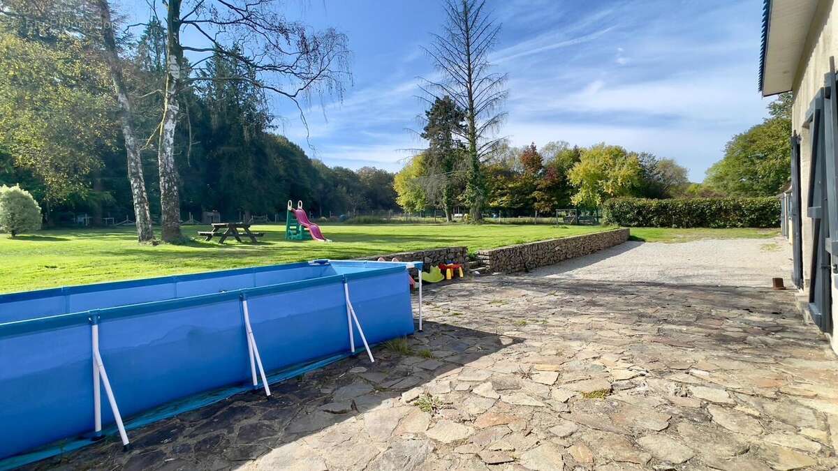 Photo 2 - Maison à SAINT-GEORGES-BUTTAVENT