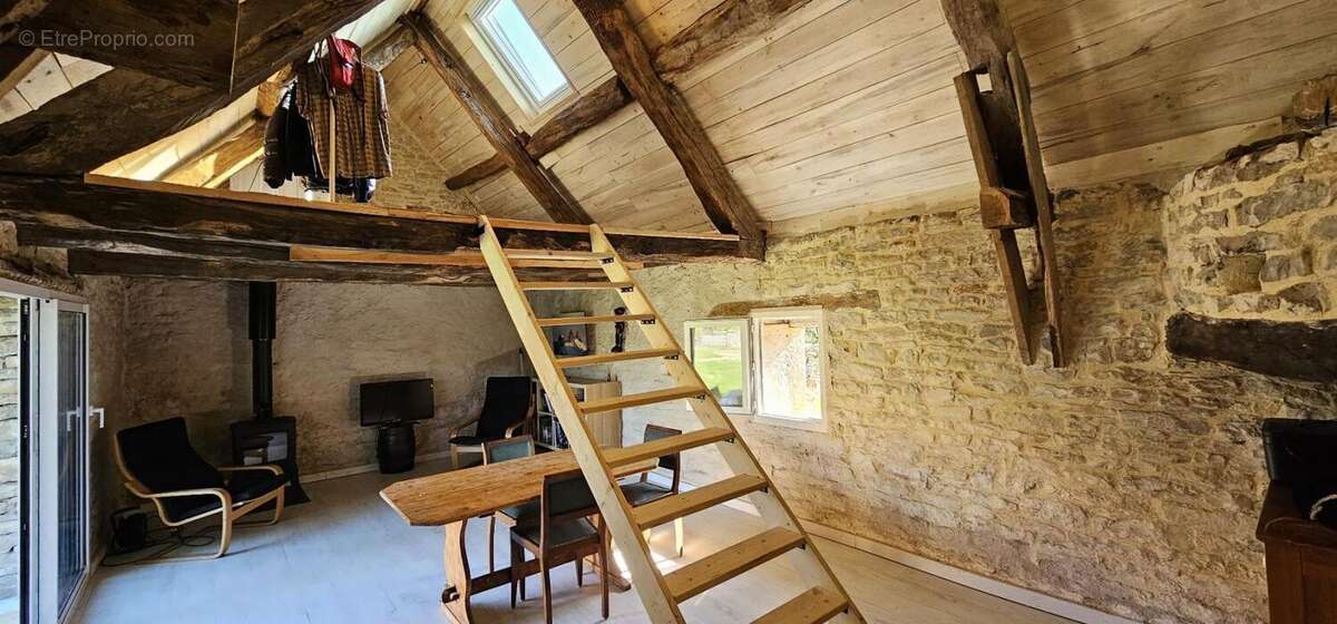 Maison à PROMILHANES