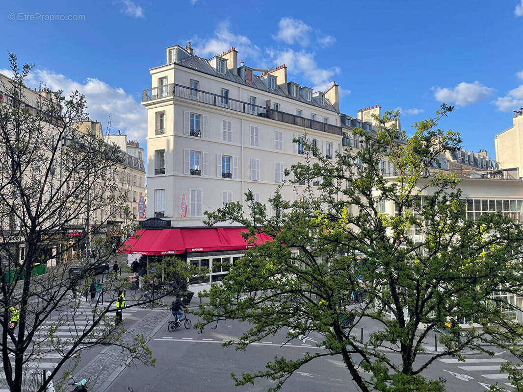 Appartement à PARIS-18E