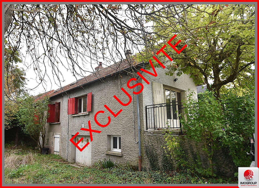 Maison à TREZELLES